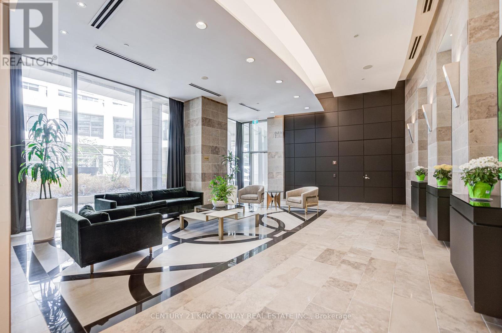 2403 - 2181 Yonge Street, Toronto, Ontario M4S 3H7 - Photo 4 - C13134284