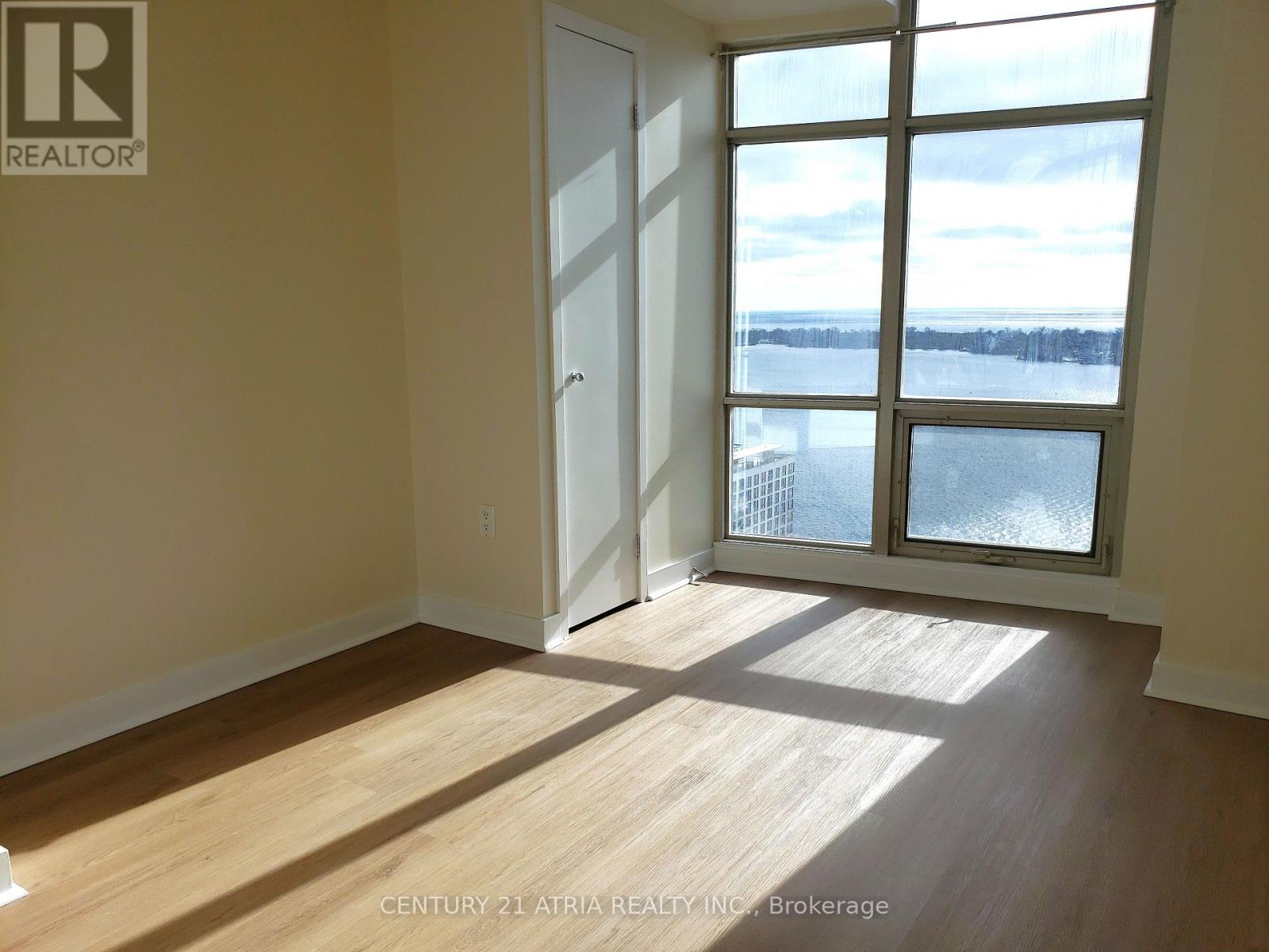3510 - 35 Mariner Terrace, Toronto, Ontario  M5V 3V9 - Photo 5 - C13134302