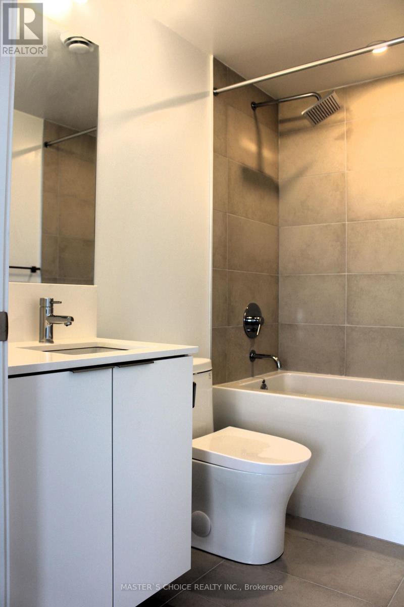 3611 - 8 Wellesley Street W, Toronto, Ontario  M4Y 1E7 - Photo 11 - C13134308