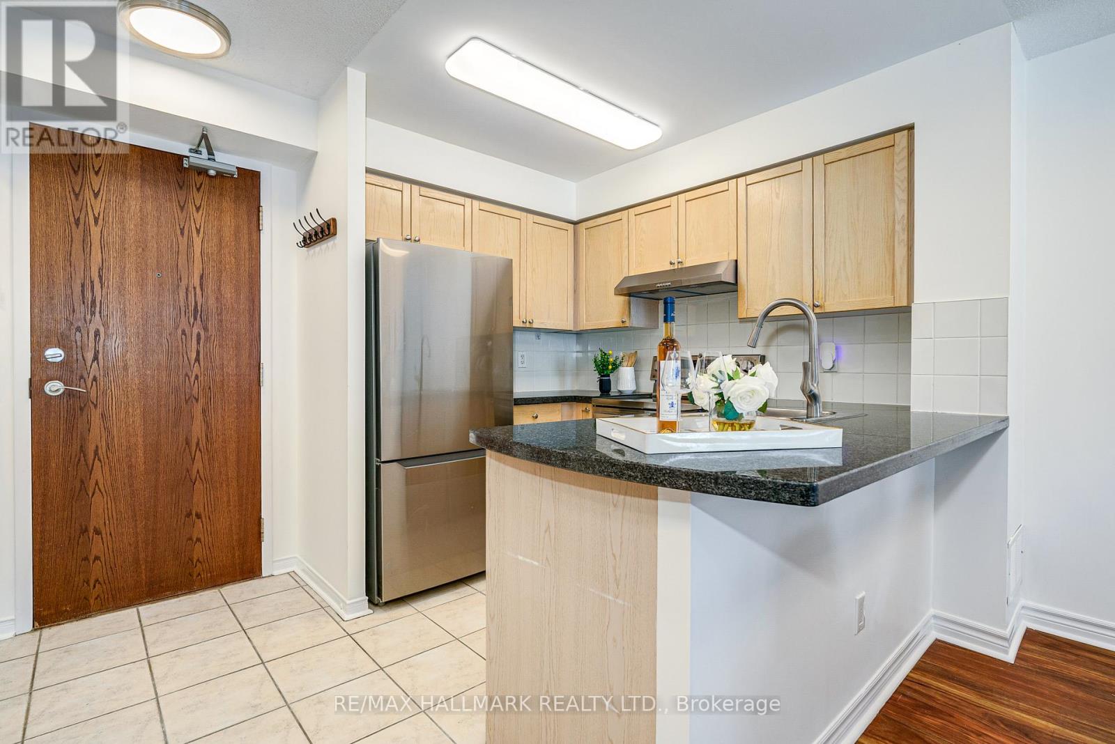 311 - 1863 Queen Street E, Toronto, Ontario  M4L 3Y6 - Photo 11 - E13109094
