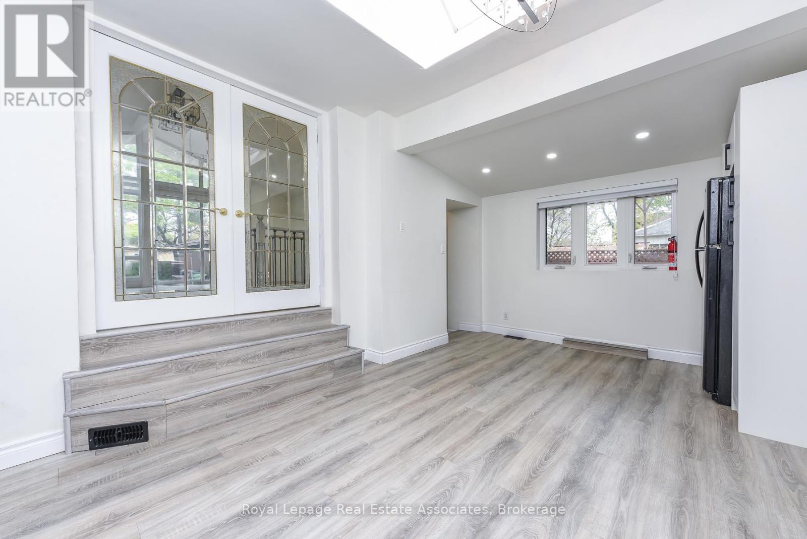 665 Kipling Avenue, Toronto, Ontario  M8Z 5G2 - Photo 17 - W13113140