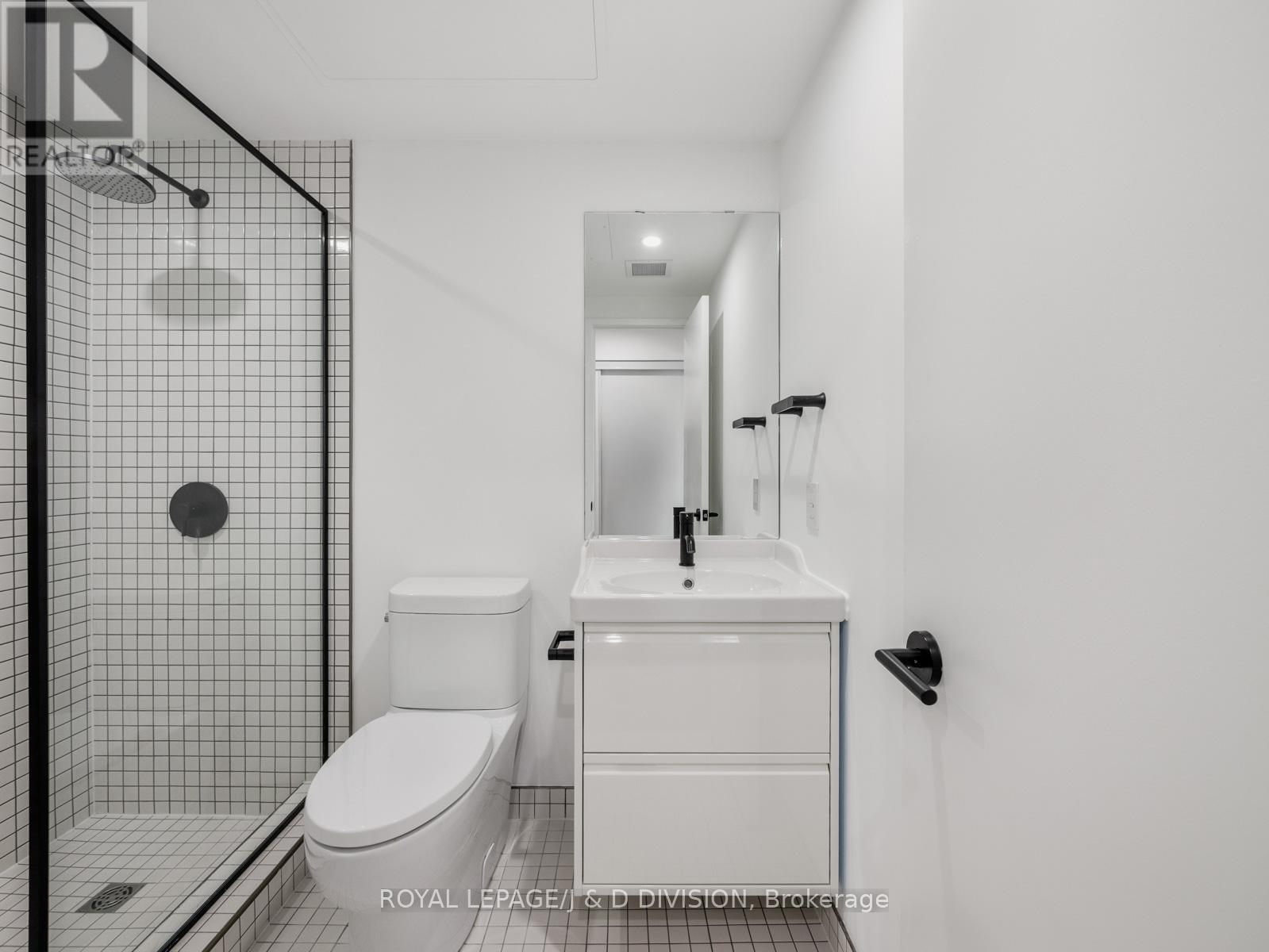 G3 - 325 Sammon Avenue, Toronto, Ontario  M4J 2A1 - Photo 10 - E13134110