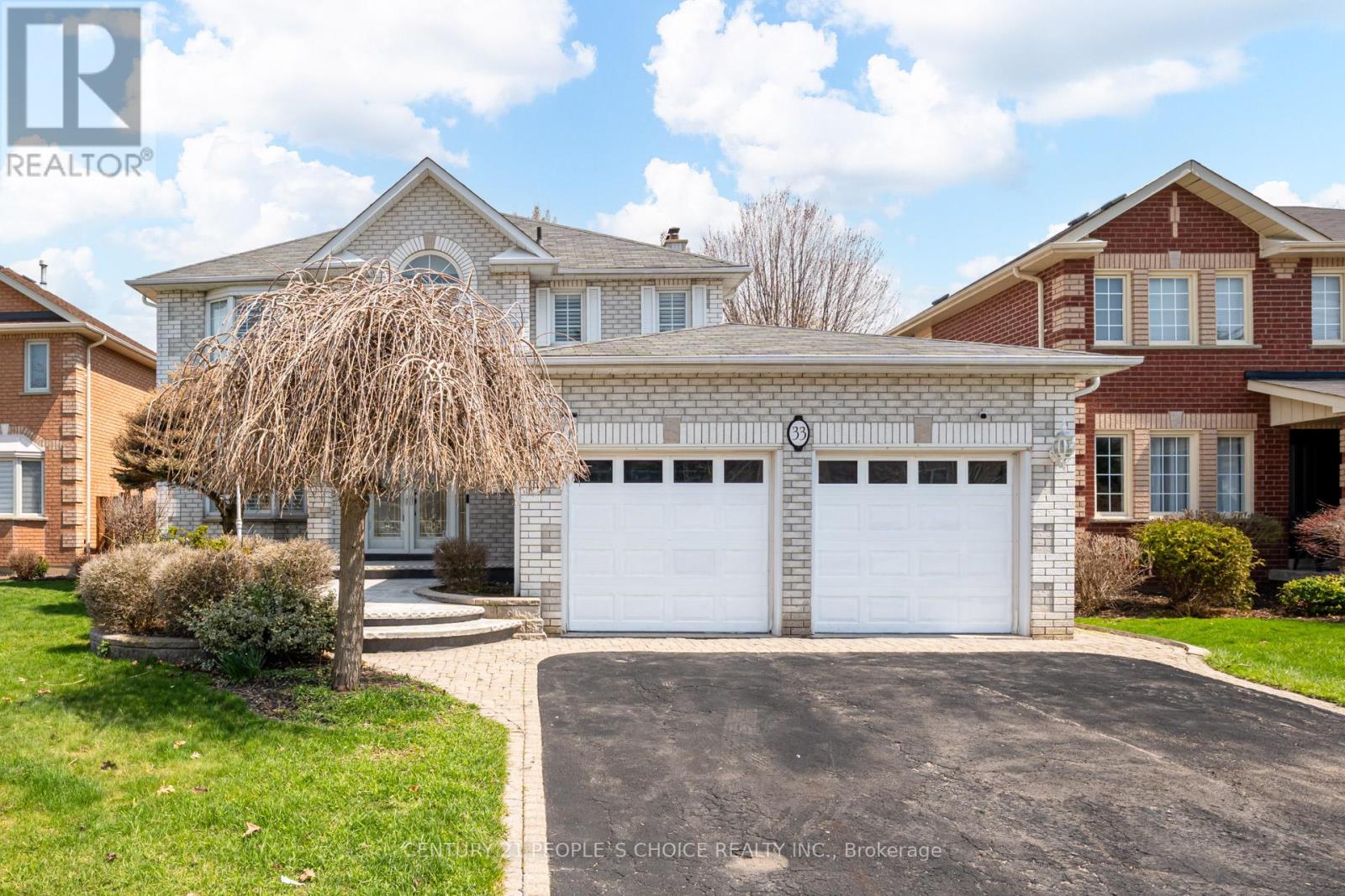 33 BILLINGS STREET, Whitby, Ontario