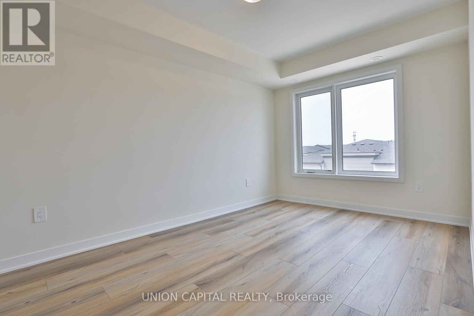 330 - 1695 Dersan Street, Pickering, Ontario  L1X 0S9 - Photo 13 - E13134260