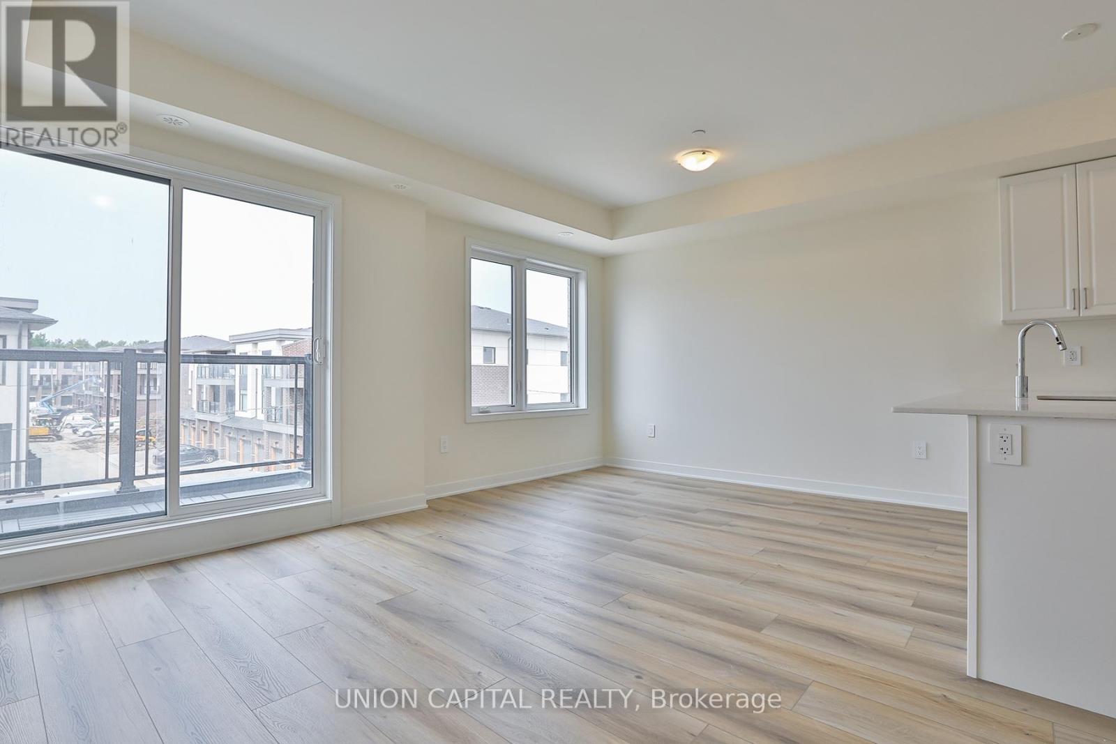 330 - 1695 Dersan Street, Pickering, Ontario  L1X 0S9 - Photo 2 - E13134260