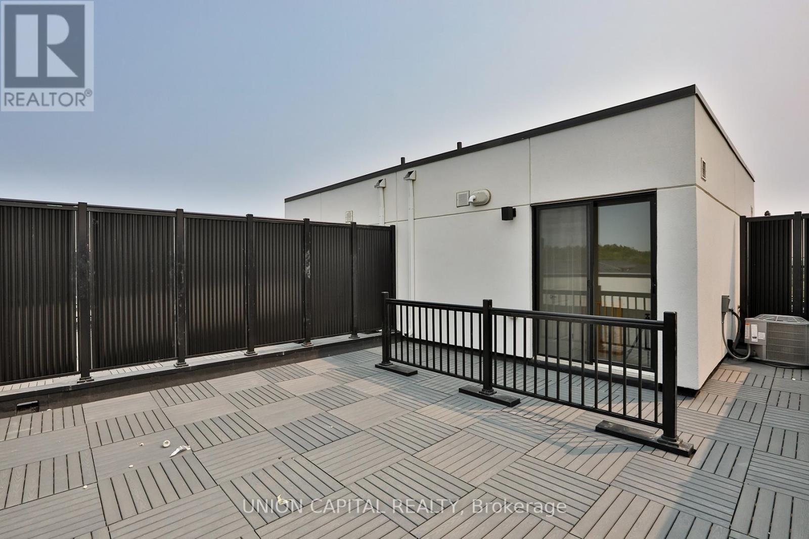 330 - 1695 Dersan Street, Pickering, Ontario  L1X 0S9 - Photo 25 - E13134260