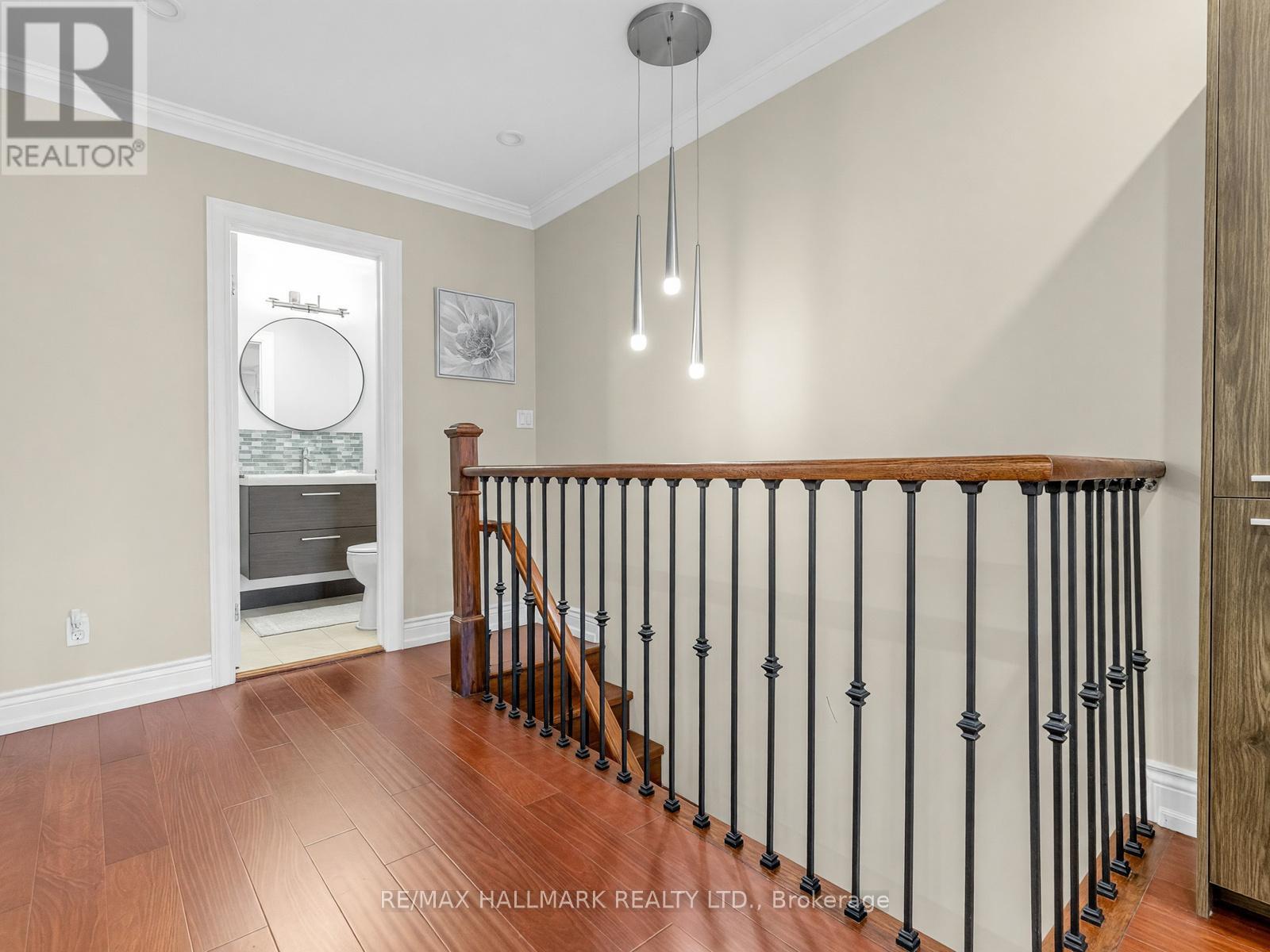 64 Donlands Avenue, Toronto, Ontario  M4J 3N8 - Photo 19 - E13134298