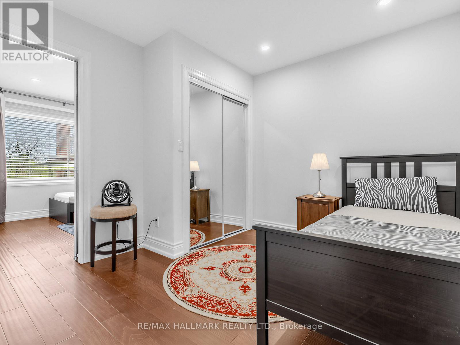 64 Donlands Avenue, Toronto, Ontario  M4J 3N8 - Photo 21 - E13134298