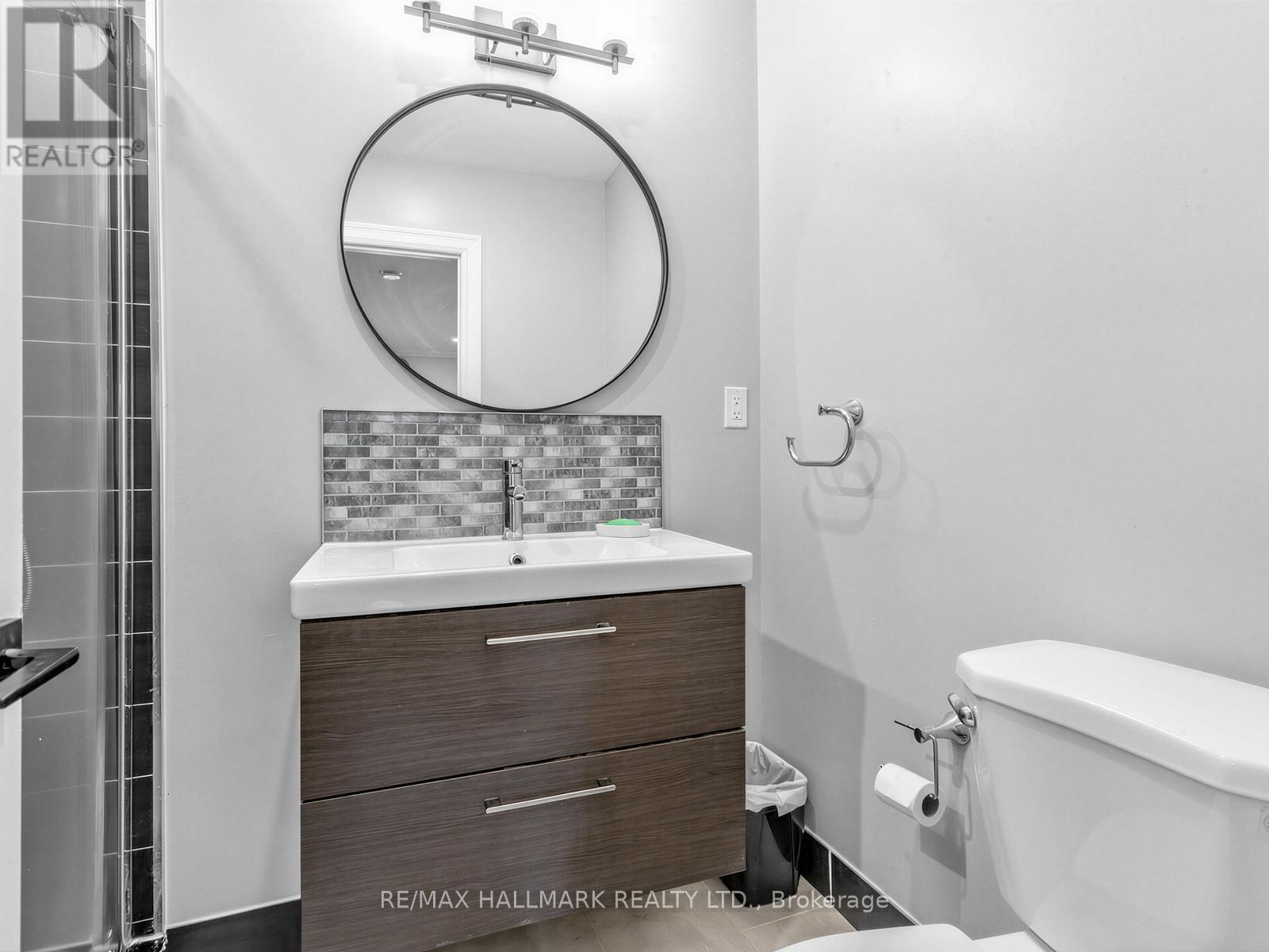 64 Donlands Avenue, Toronto, Ontario  M4J 3N8 - Photo 24 - E13134298
