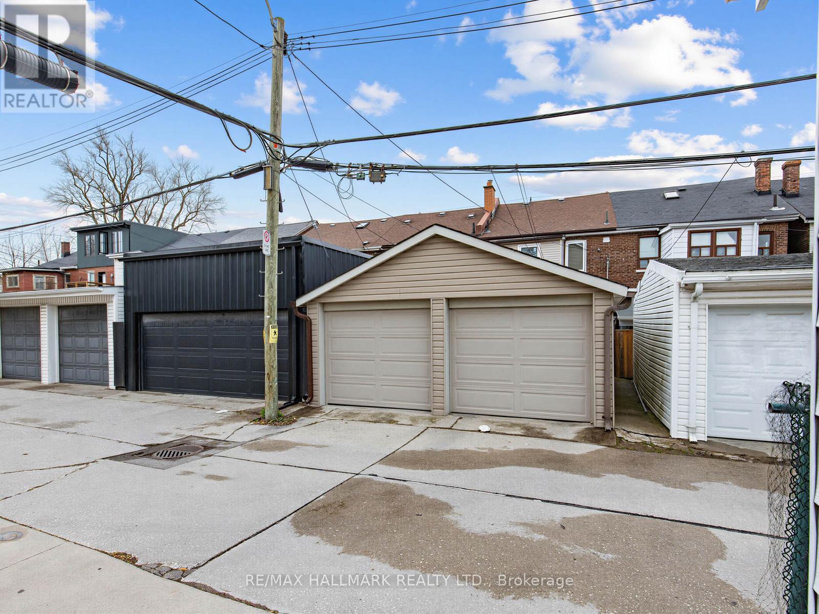 64 Donlands Avenue, Toronto, Ontario  M4J 3N8 - Photo 34 - E13134298