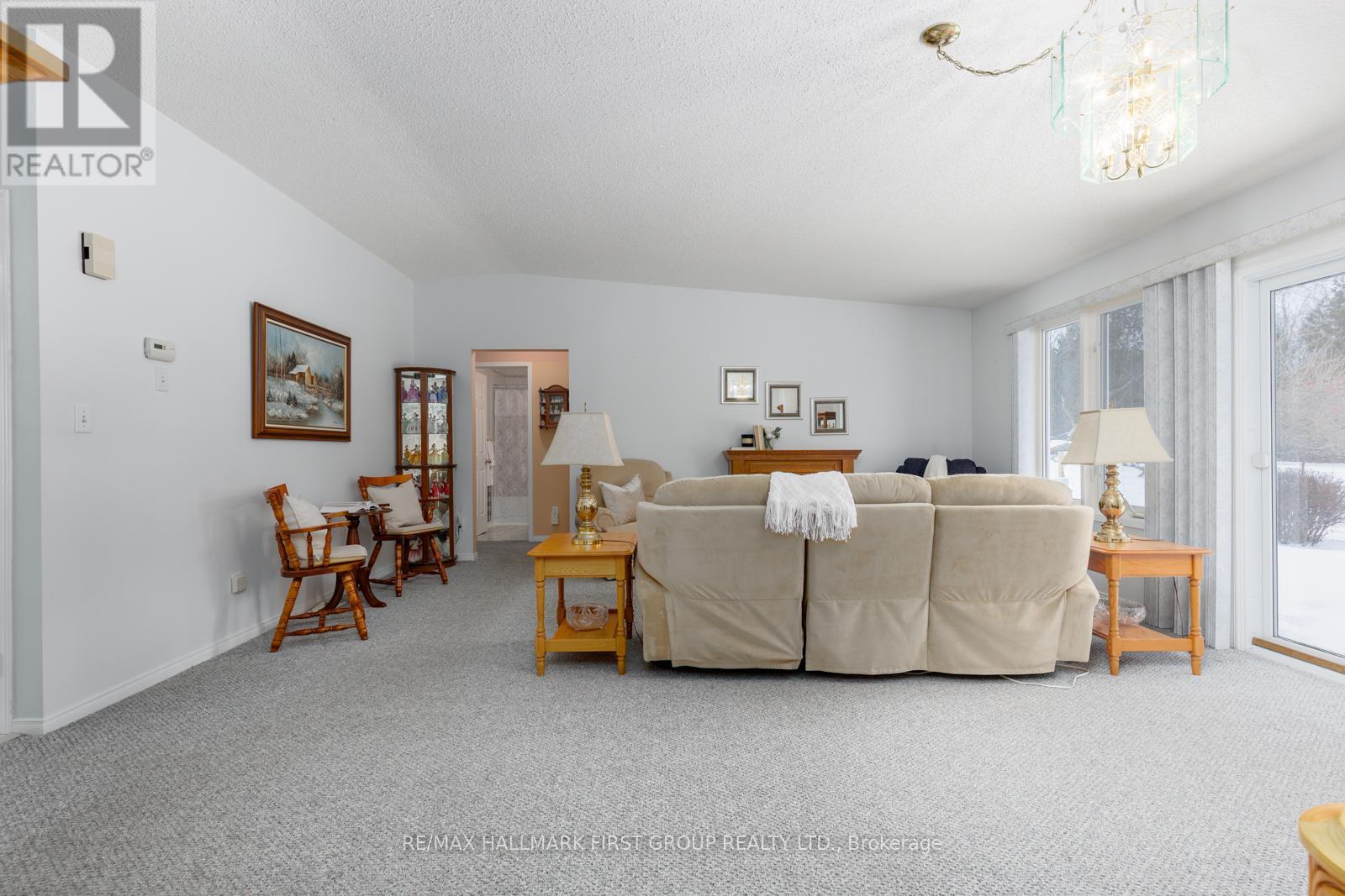 5a Fairway Drive, Clarington, Ontario  L1B 1B6 - Photo 12 - E13134366
