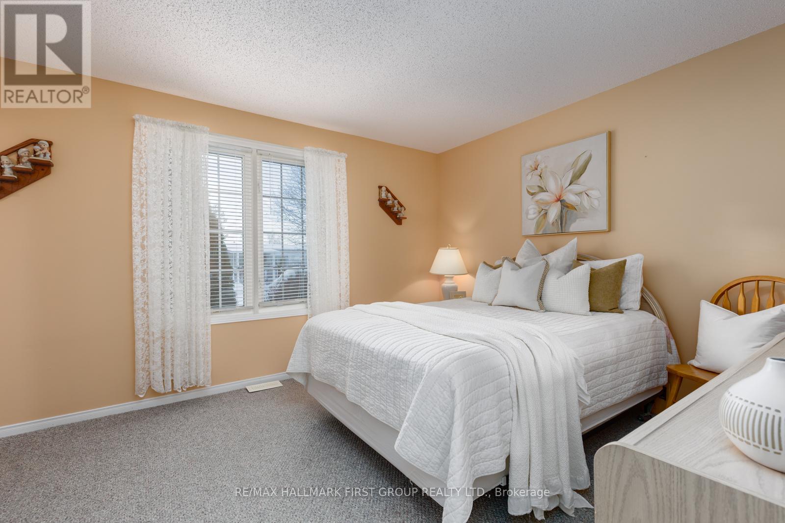 5a Fairway Drive, Clarington, Ontario  L1B 1B6 - Photo 18 - E13134366