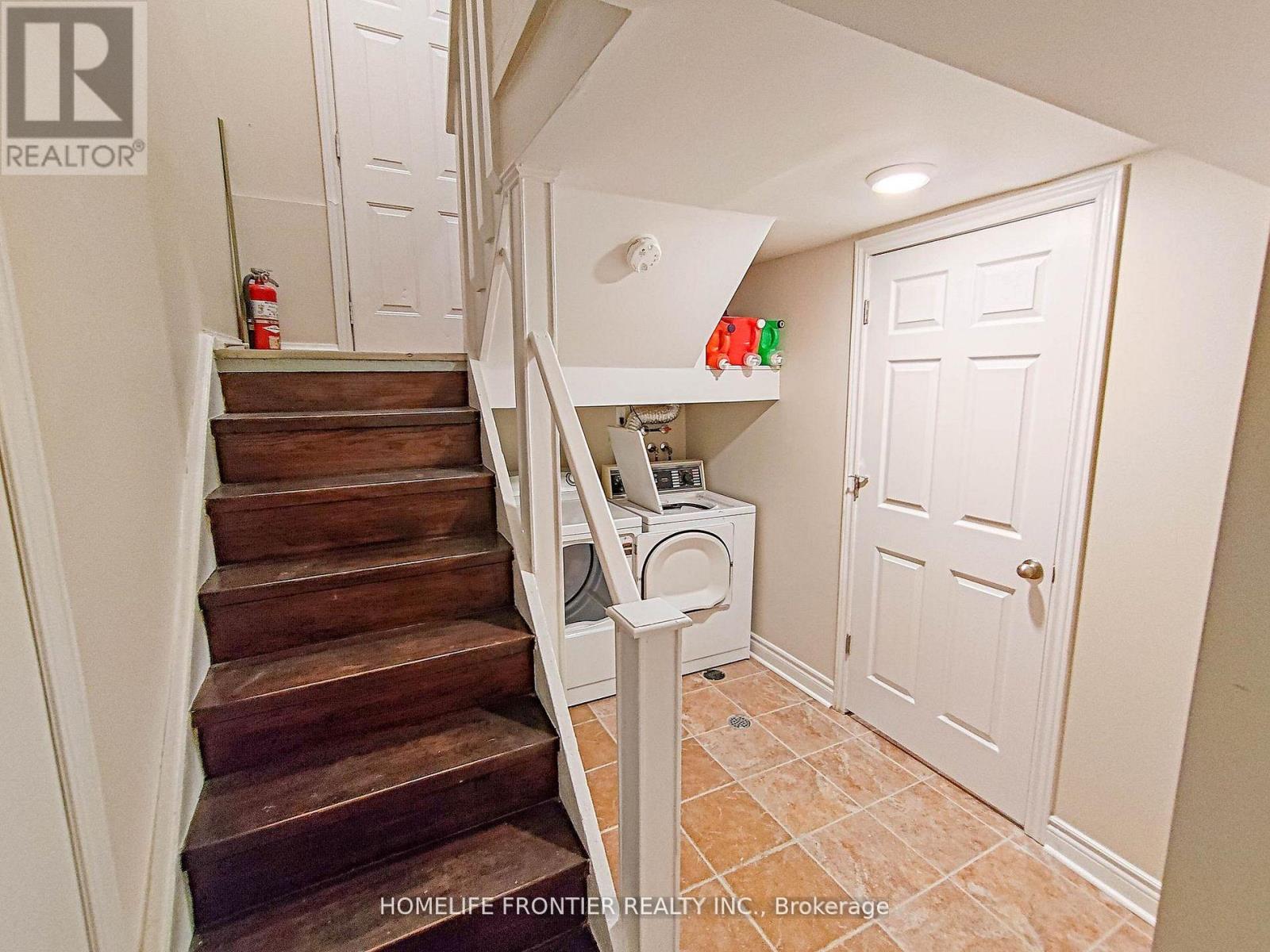 59 Dowswell Drive, Toronto, Ontario  M1B 1H5 - Photo 12 - E13134400