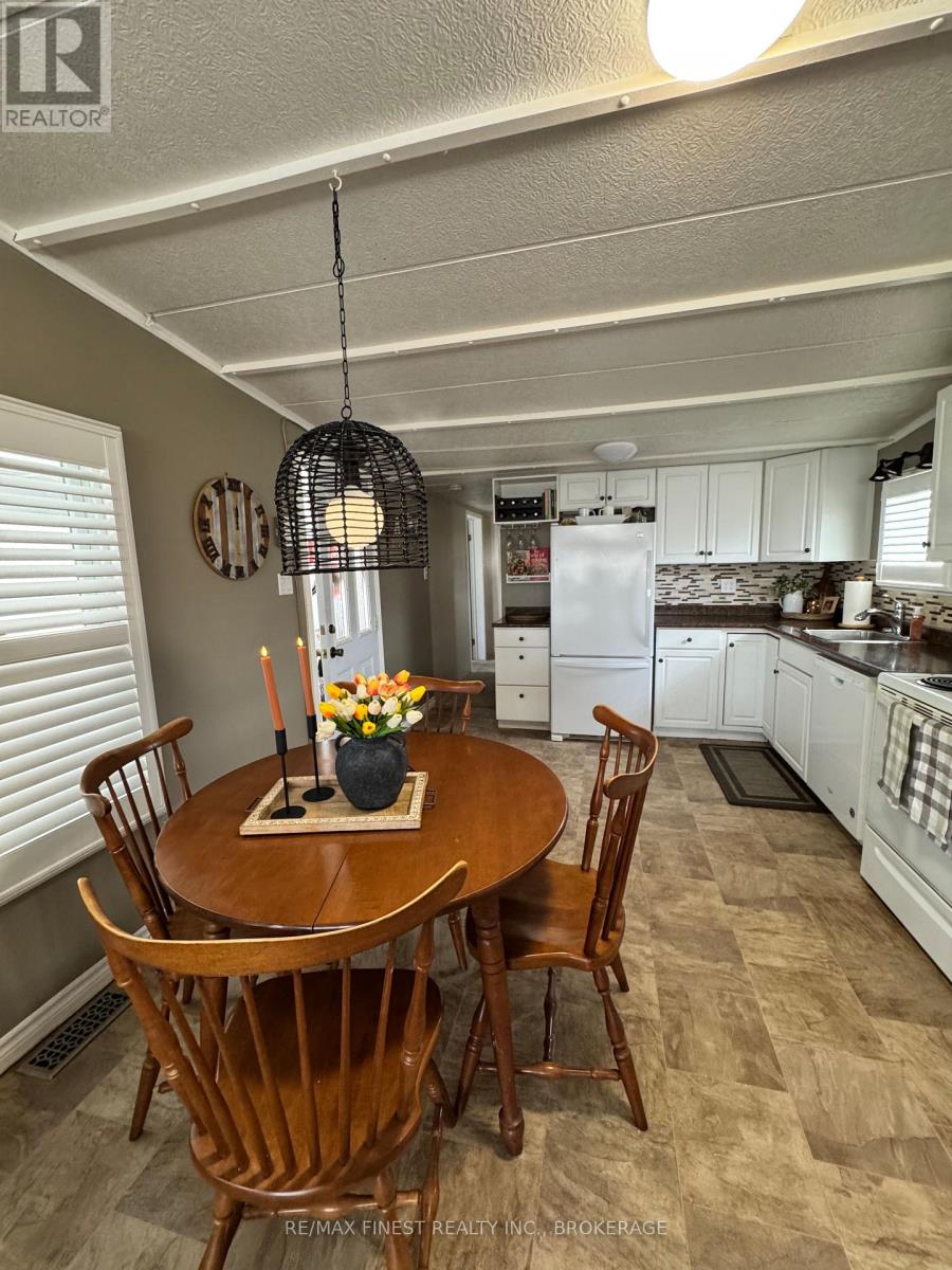 13 Wentworth Drive, Kingston, Ontario  K7K 5E1 - Photo 4 - X13134282