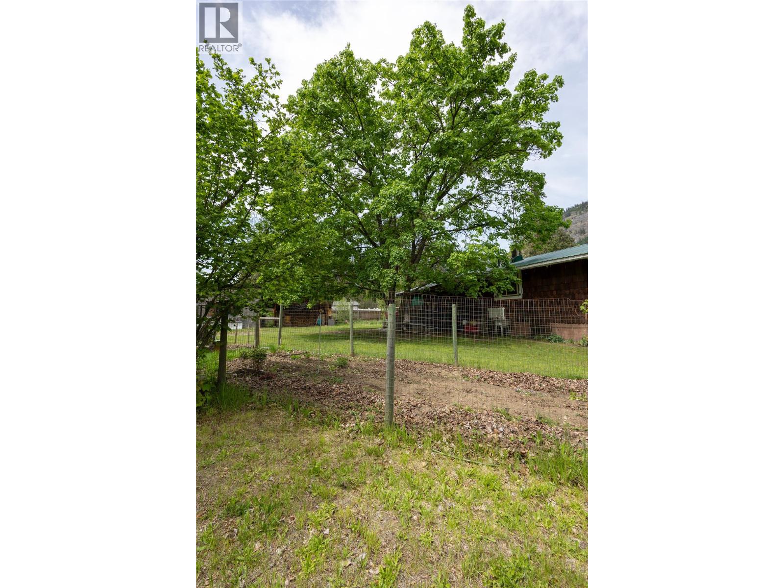 3637 6 Highway, Passmore, British Columbia  V0G 2J0 - Photo 45 - 10387293