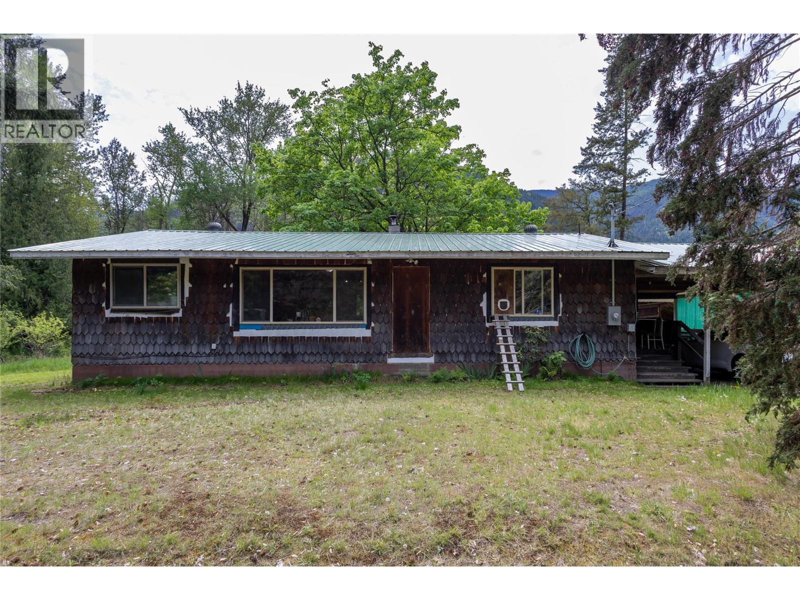 3637 6 Highway, Passmore, British Columbia  V0G 2J0 - Photo 56 - 10387293