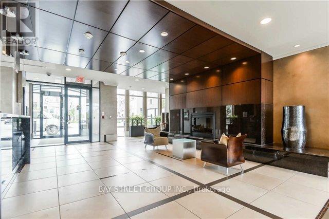 1304 - 151 Upper Duke Crescent, Markham, Ontario  L6G 0E1 - Photo 4 - N13134038