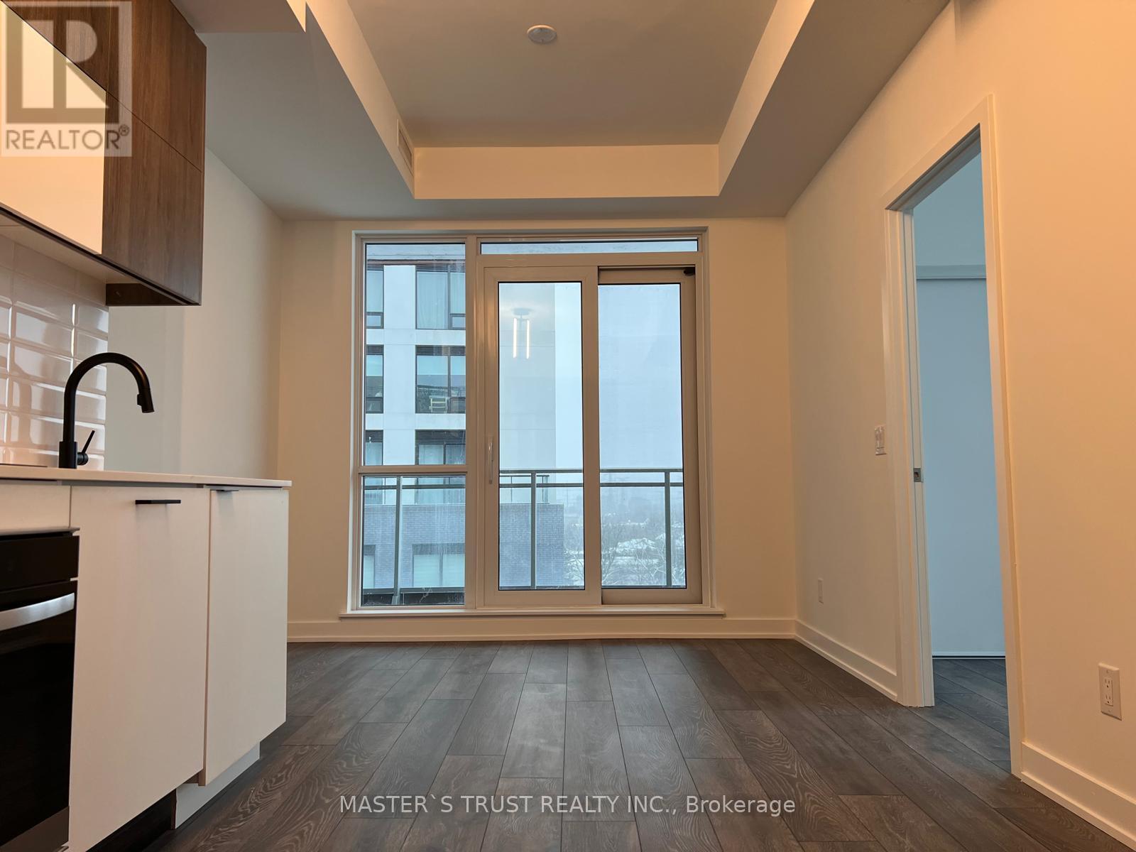 610 - 8888 Yonge Street, Richmond Hill, Ontario  L4C 5V6 - Photo 2 - N13134080