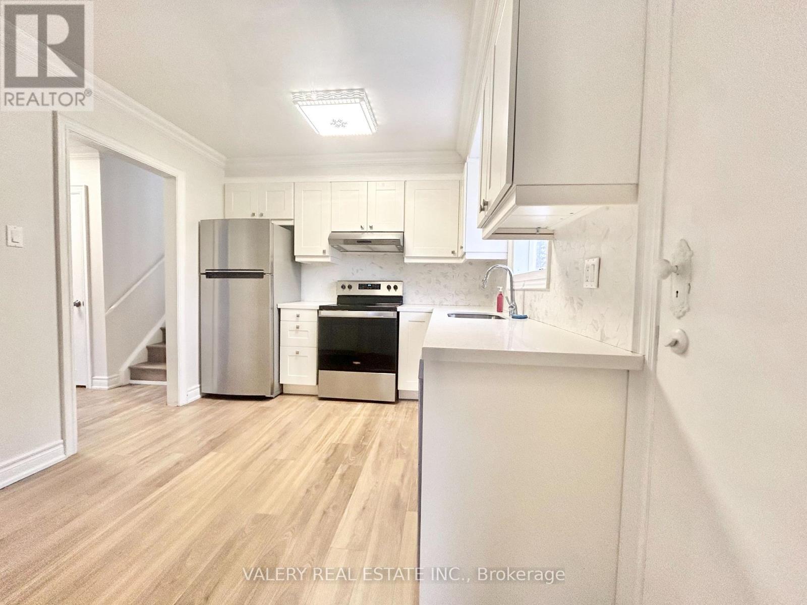 Main - 69 Maplegrove Avenue, Bradford West Gwillimbury (Bradford), Ontario  L3Z 1R9 - Photo 2 - N13134266