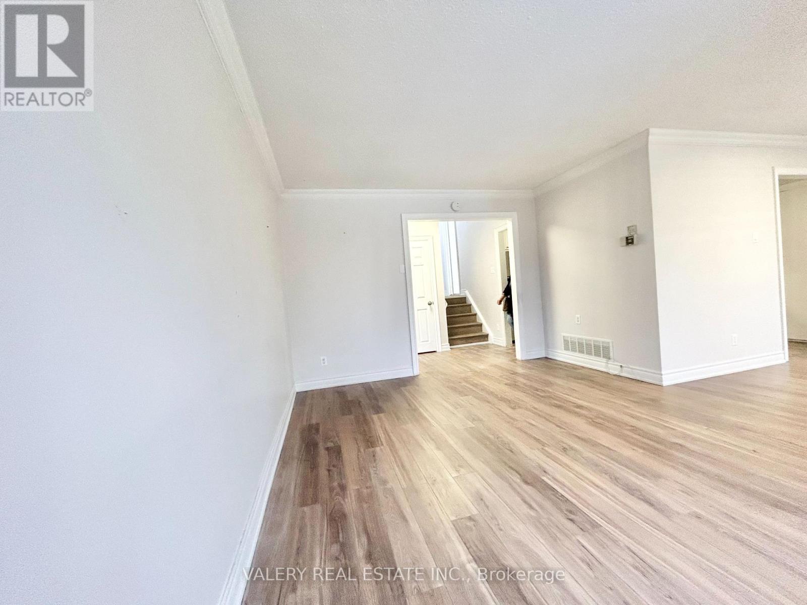 Main - 69 Maplegrove Avenue, Bradford West Gwillimbury (Bradford), Ontario  L3Z 1R9 - Photo 7 - N13134266