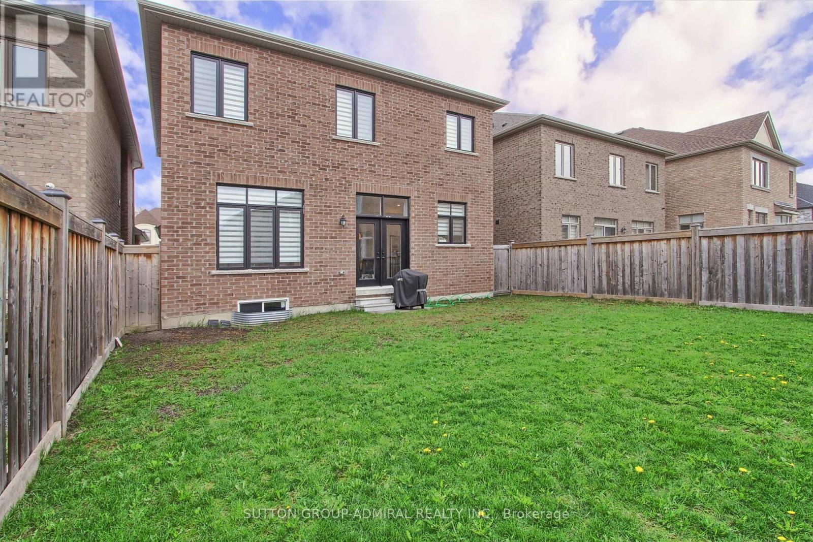 249 Inverness Way, Bradford West Gwillimbury (Bradford), Ontario  L3Z 0W7 - Photo 30 - N13134322