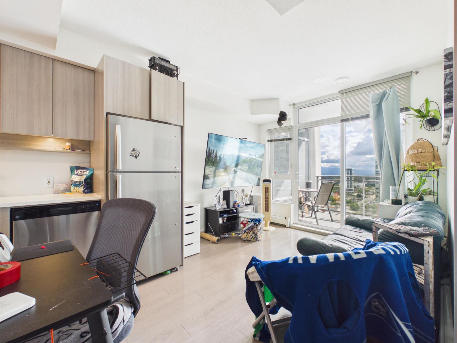 2811 13308 Central Avenue, Surrey, British Columbia  V3T 0M4 - Photo 5 - R3122343