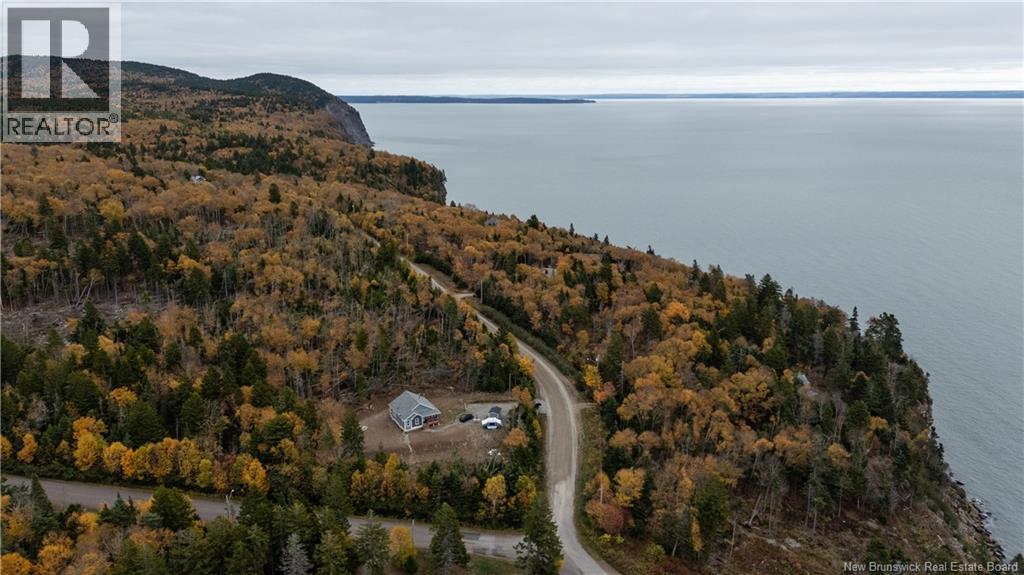 39 Chignecto Drive, Alma, New Brunswick  E4H 1V9 - Photo 5 - NB128904