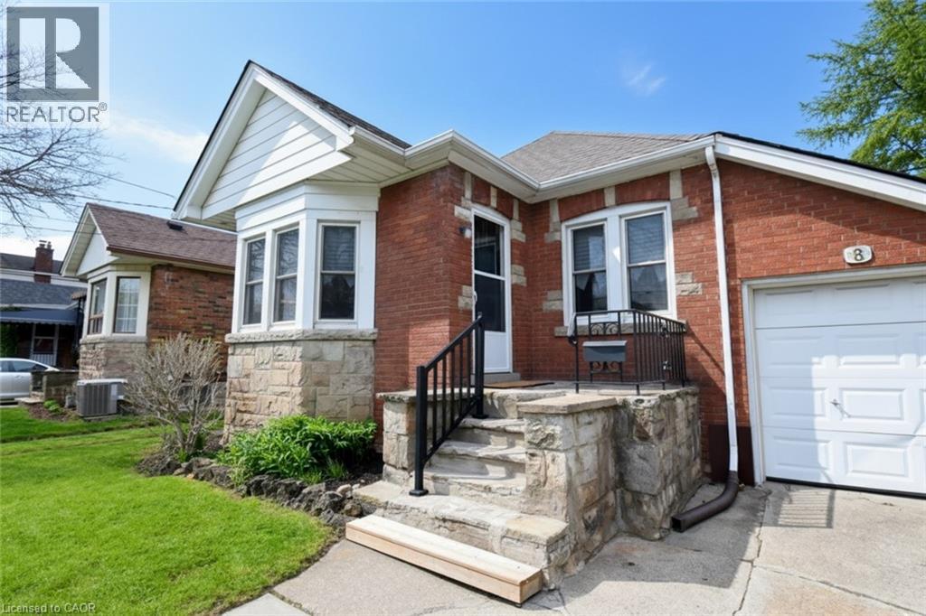 8 Norwood Road, Hamilton, Ontario  L8S 3P9 - Photo 2 - 40830709