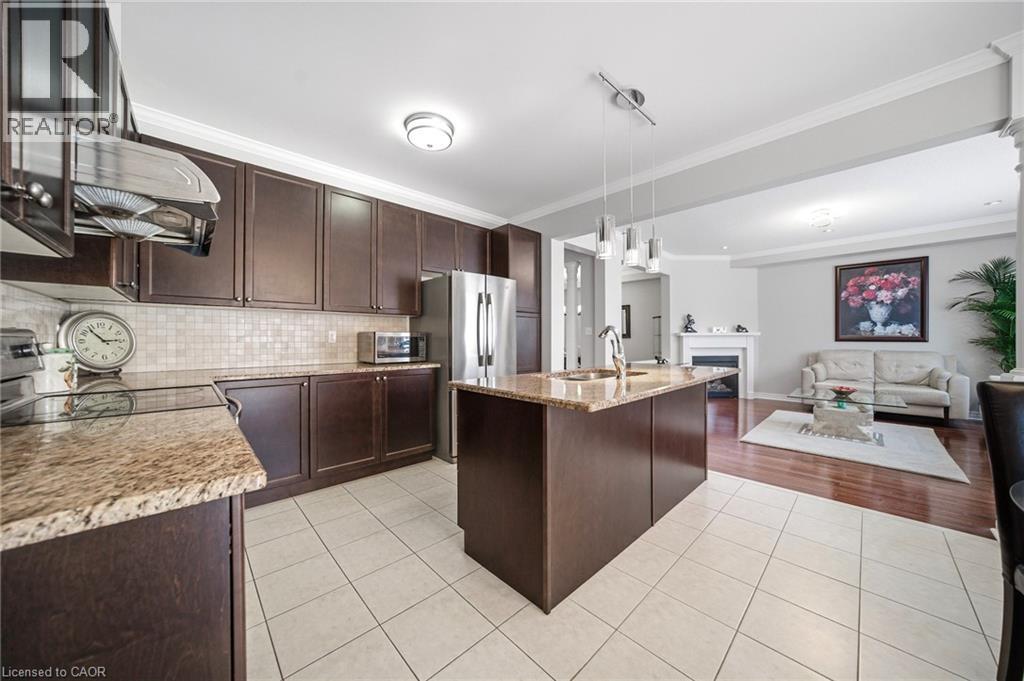 884 Stoutt Crescent, Milton, Ontario  L9T 7R1 - Photo 15 - 40830658