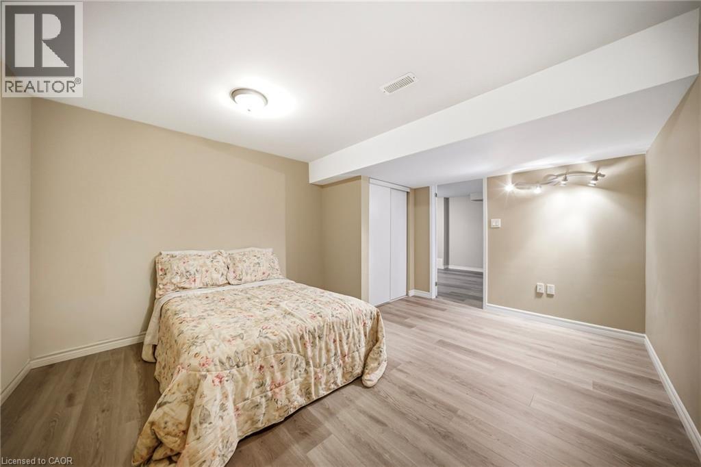 884 Stoutt Crescent, Milton, Ontario  L9T 7R1 - Photo 41 - 40830658