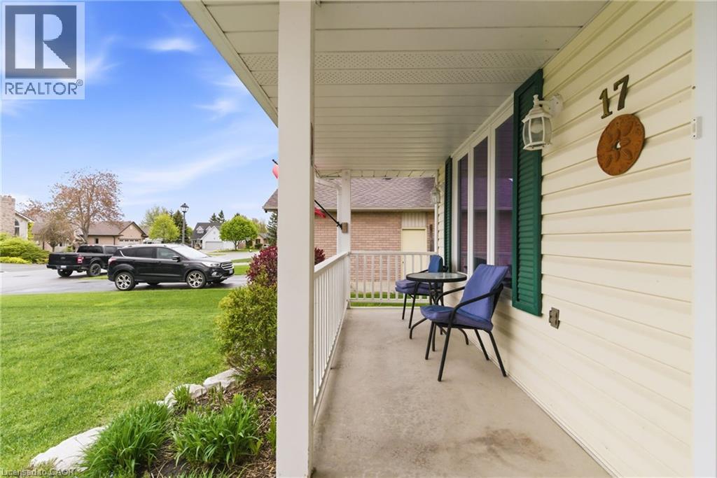 17 Piper Place, Caledonia, Ontario  N3W 1G9 - Photo 3 - 40830588