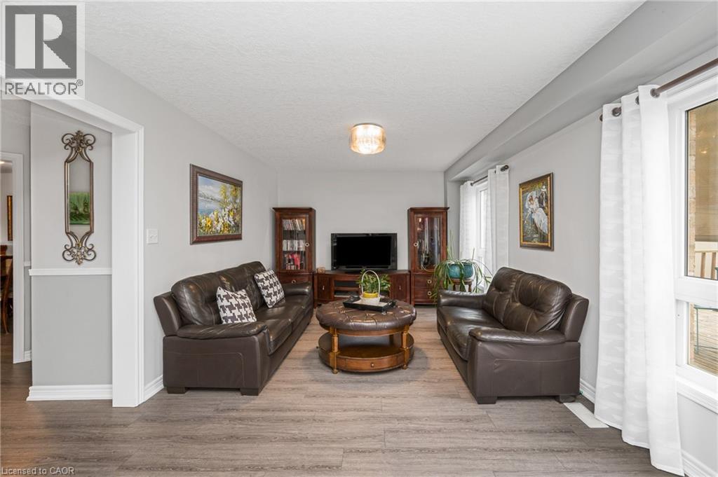 176 Osborn Avenue, Brantford, Ontario  N3T 6S7 - Photo 13 - 40830338