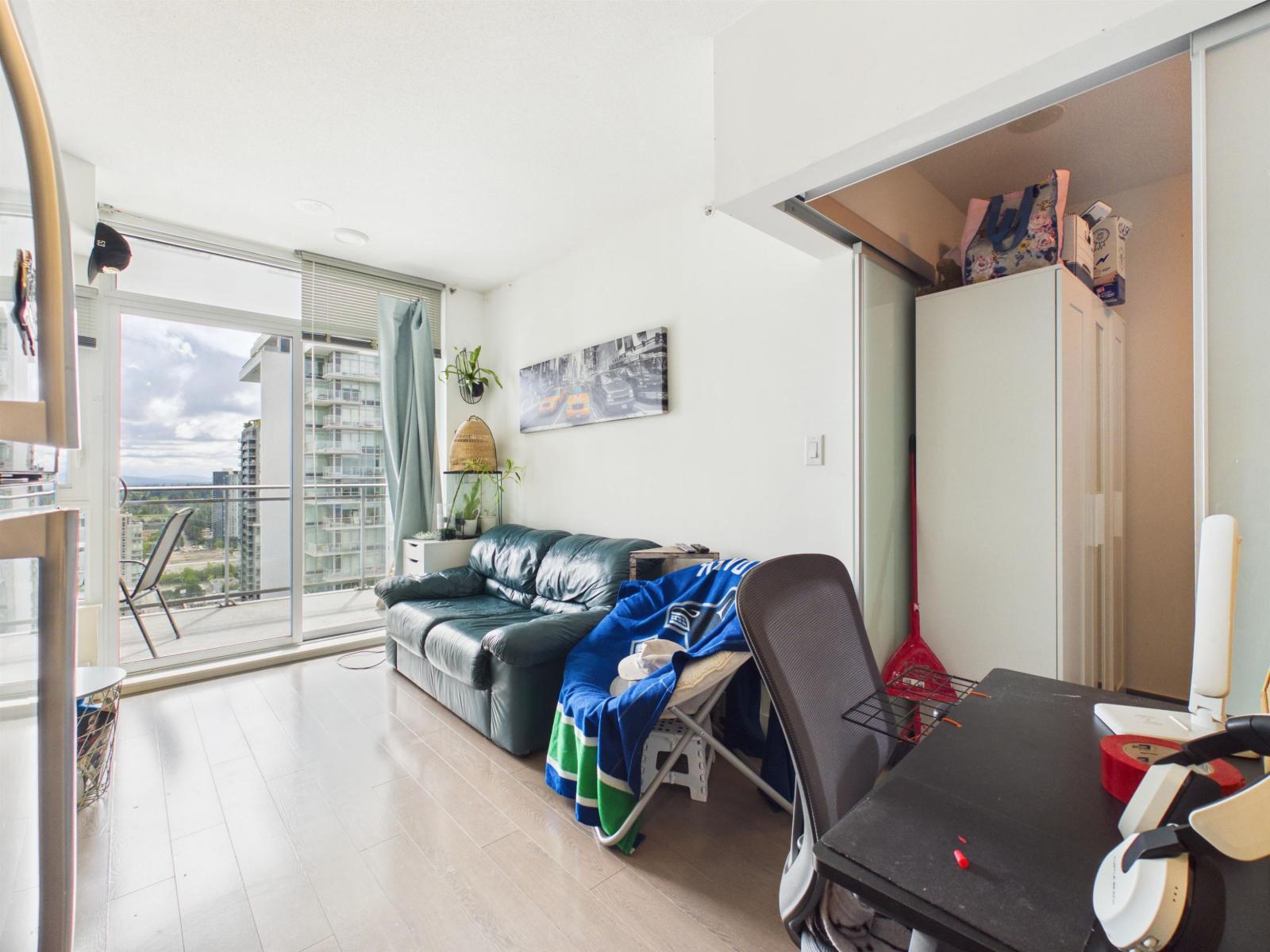 2811 13308 Central Avenue, Surrey, British Columbia  V3T 0M4 - Photo 6 - R3122343