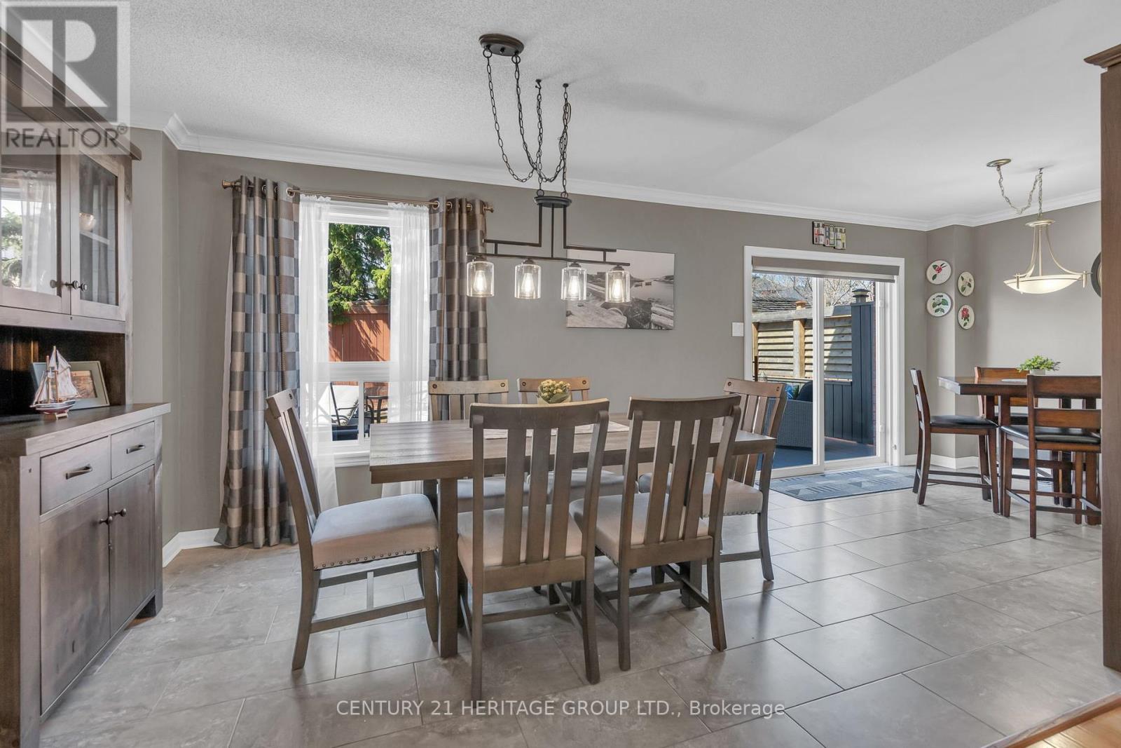 73 Stollar Boulevard, Barrie (Little Lake), Ontario  L4M 6N3 - Photo 18 - S13134138
