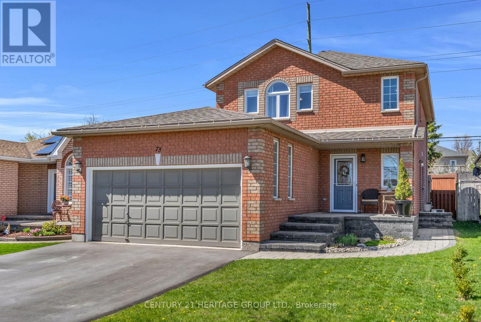 73 Stollar Boulevard, Barrie (Little Lake), Ontario  L4M 6N3 - Photo 2 - S13134138