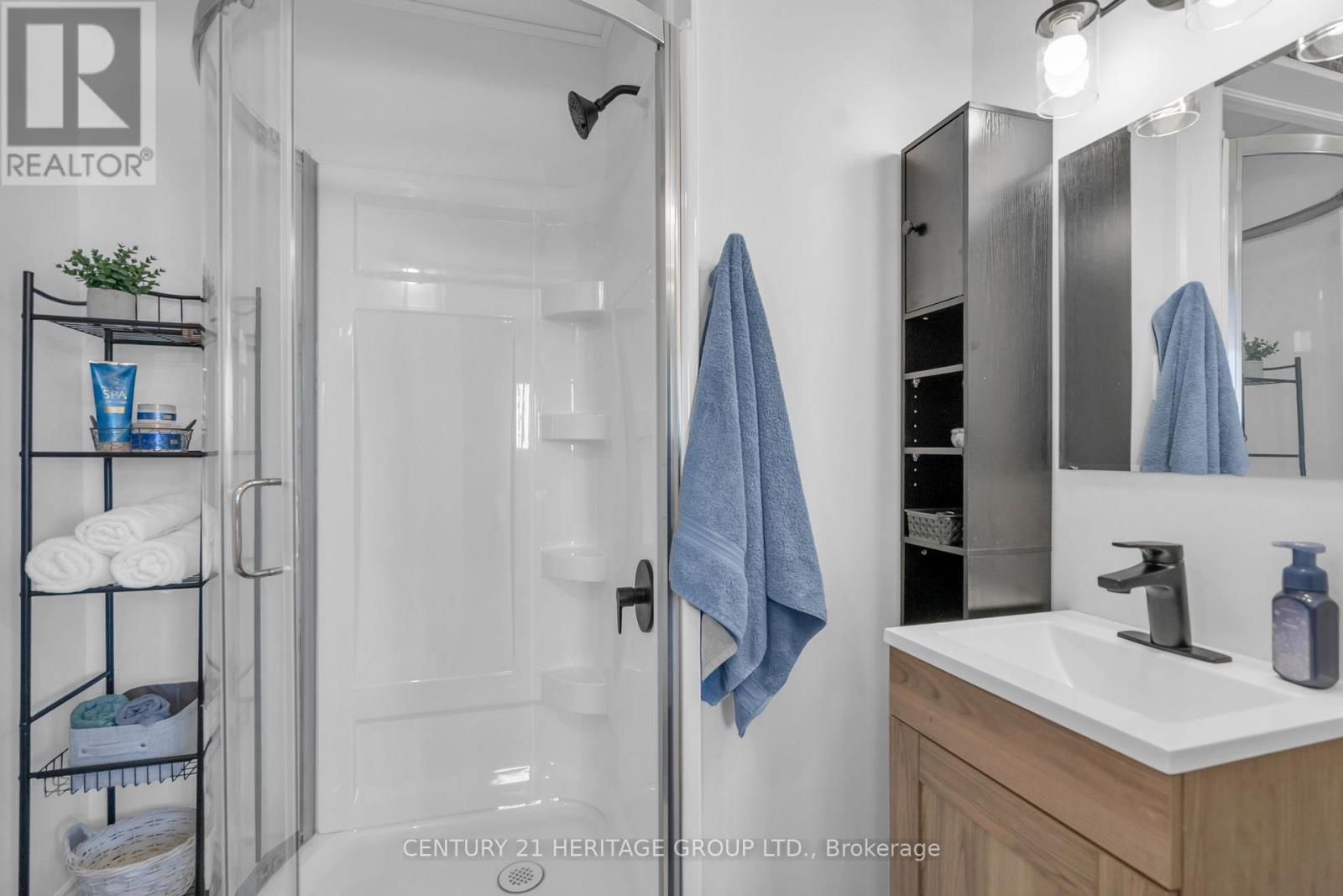 73 Stollar Boulevard, Barrie (Little Lake), Ontario  L4M 6N3 - Photo 33 - S13134138
