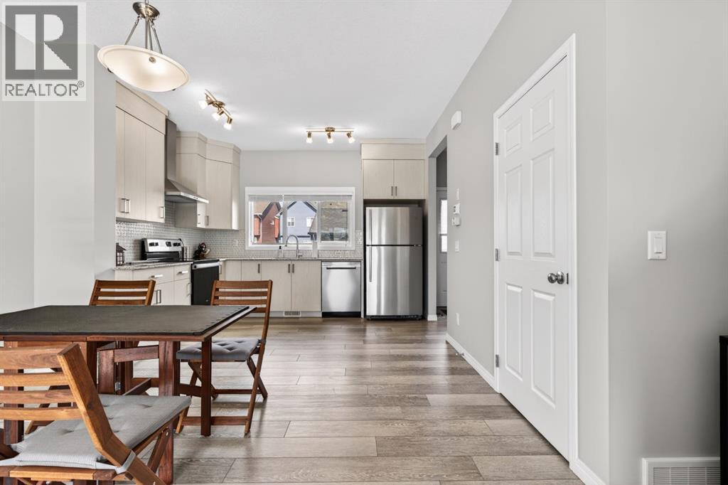 848 Chinook Gate Parade Sw, Airdrie, Alberta  T0M 0E0 - Photo 13 - A2311321
