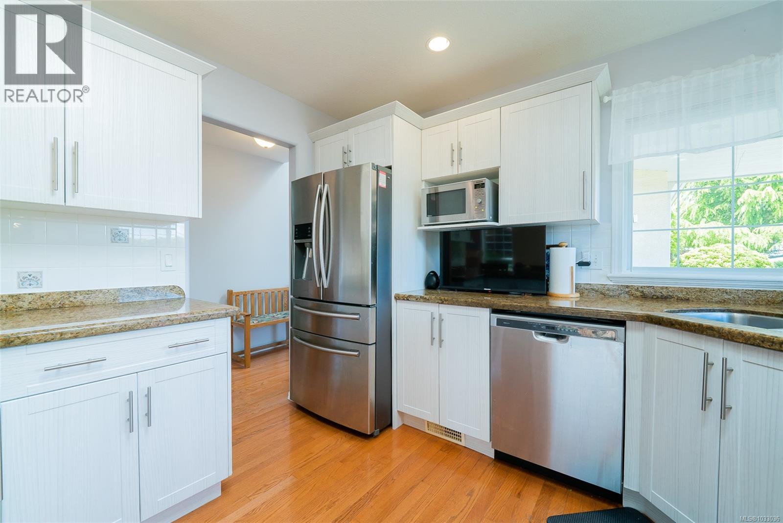 6137 Saturna Ave, Nanaimo, British Columbia  V9V 1S8 - Photo 5 - 1033036