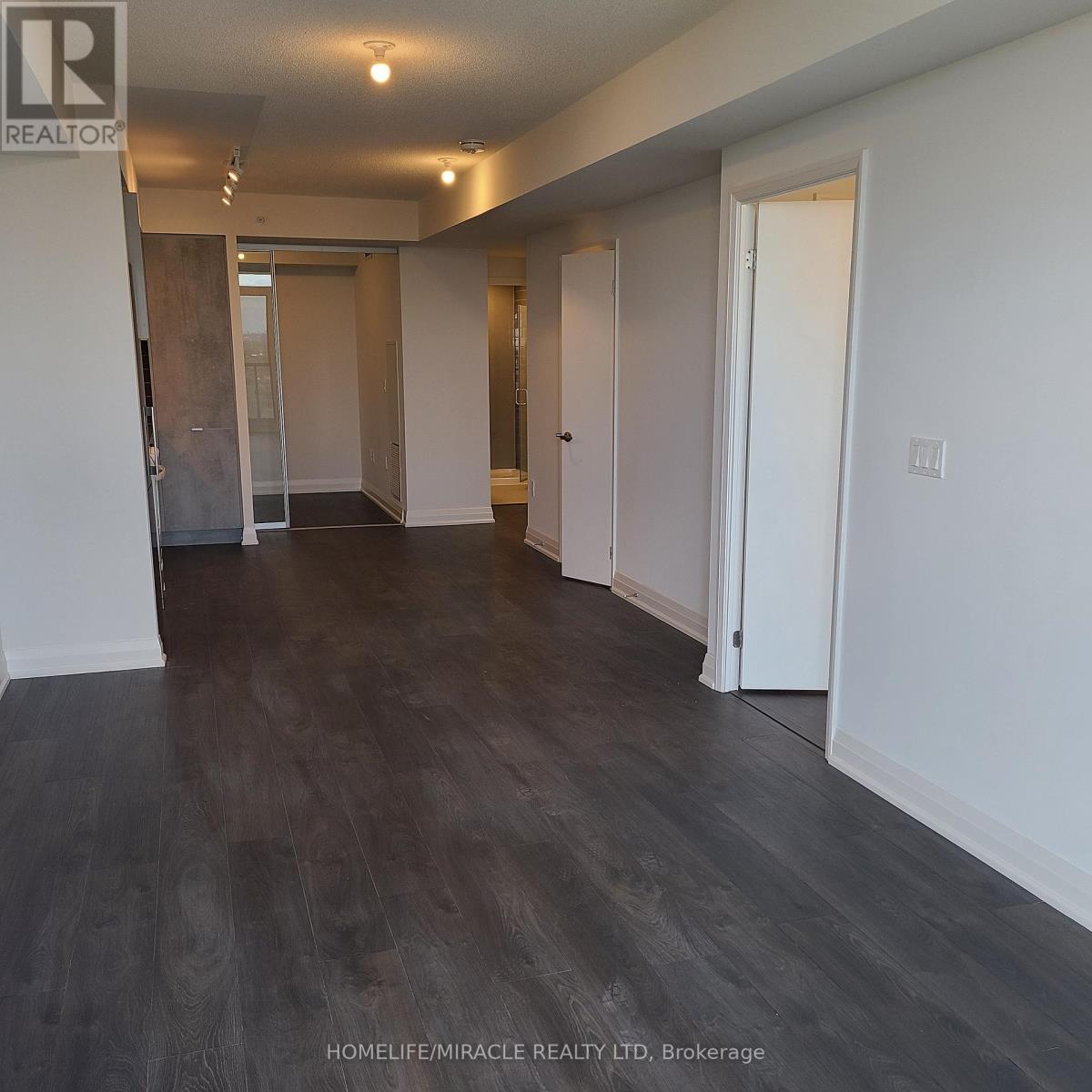 2406 - 30 Gibbs Road E, Toronto, Ontario  M9B 0E4 - Photo 3 - W13134058