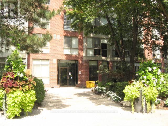 541 - 24 SOUTHPORT STREET