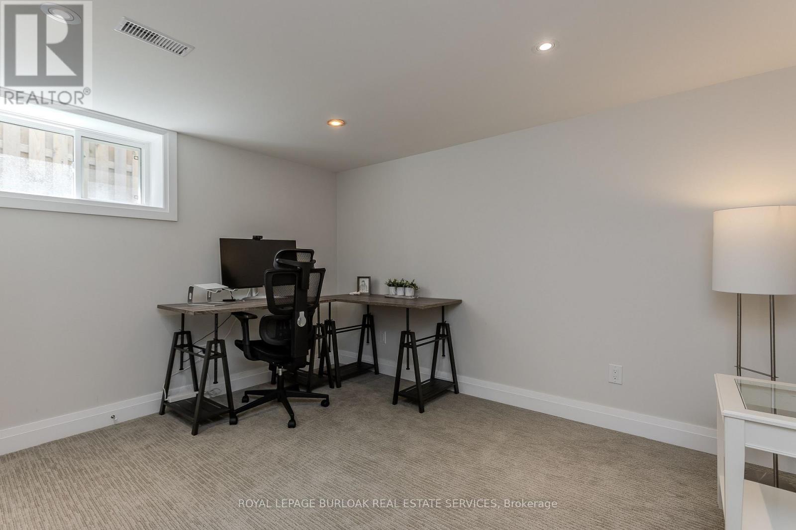 5411 Cornwall Crescent, Burlington, Ontario  L7L 3K2 - Photo 23 - W13134148