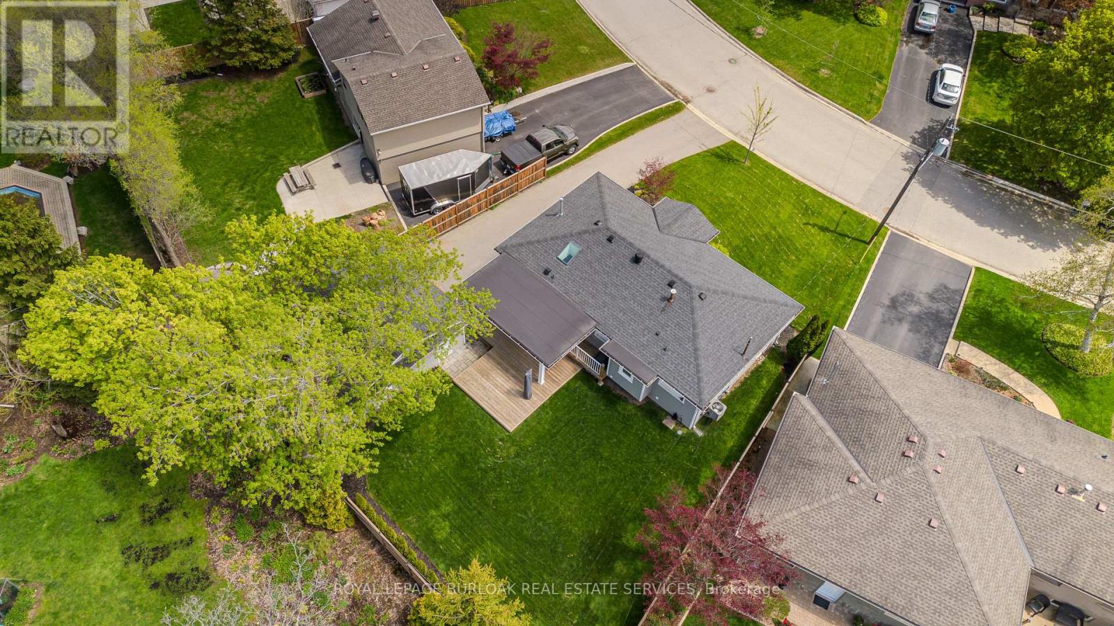 5411 Cornwall Crescent, Burlington, Ontario  L7L 3K2 - Photo 30 - W13134148