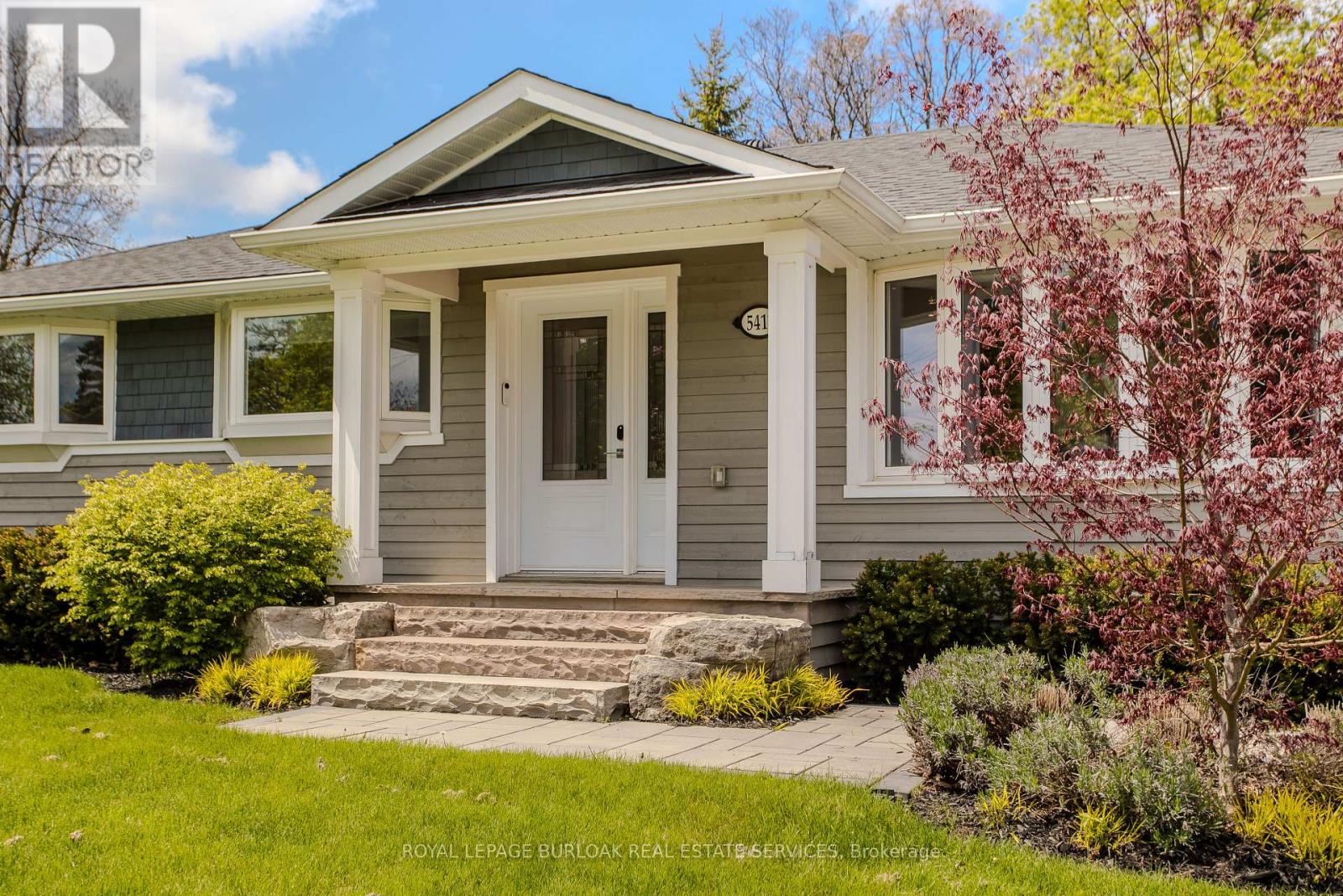 5411 Cornwall Crescent, Burlington, Ontario  L7L 3K2 - Photo 4 - W13134148