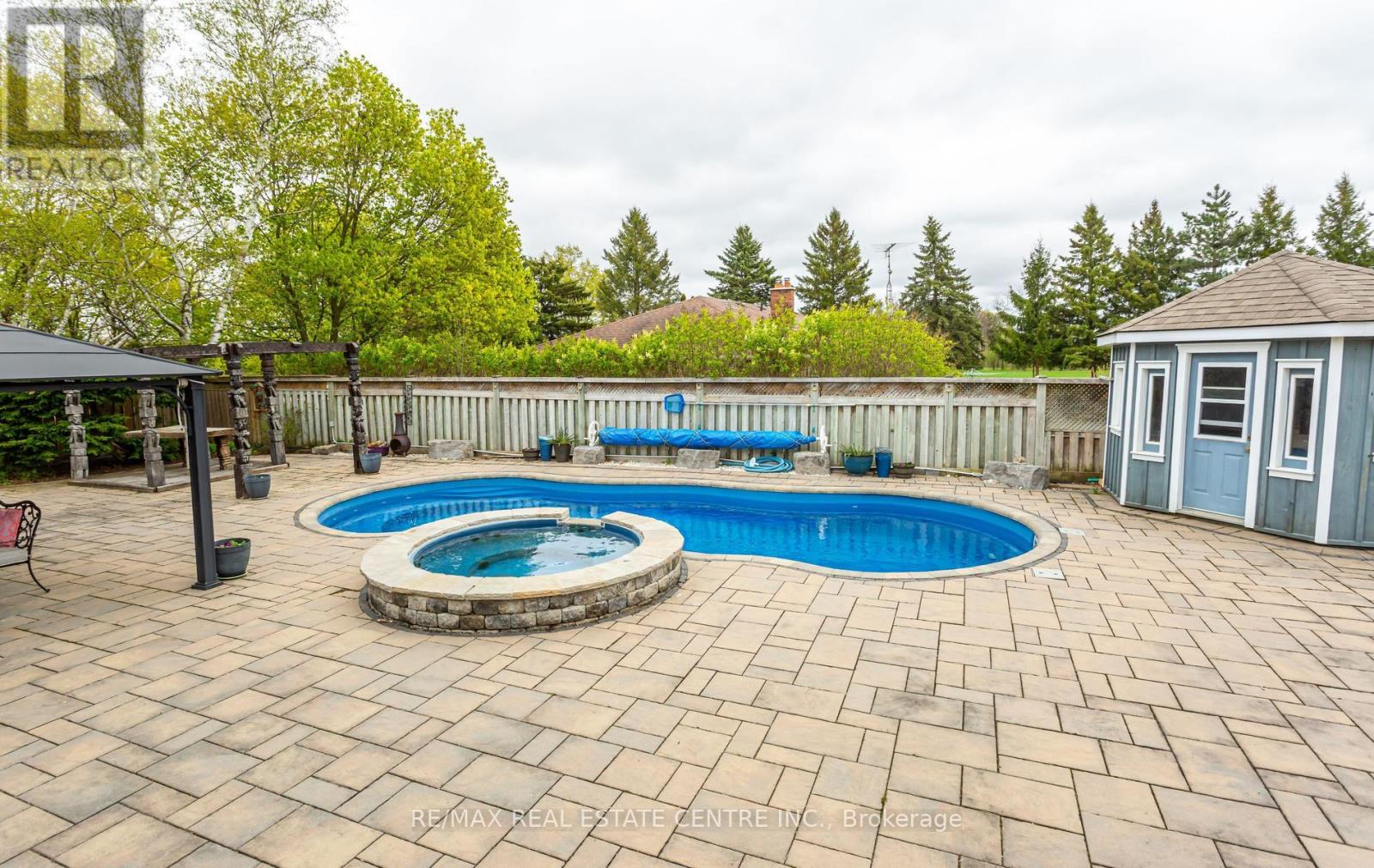 13450 Heritage Road, Caledon, Ontario  L7C 1T4 - Photo 3 - W13134198
