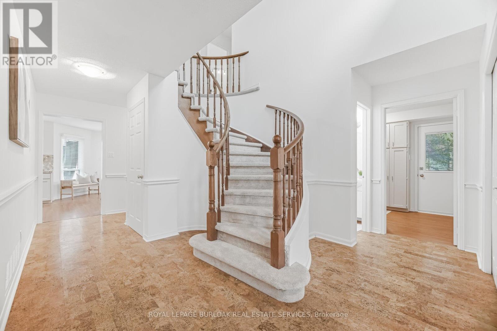 1004 Roxborough Drive, Oakville, Ontario  L6M 1E3 - Photo 22 - W13134200