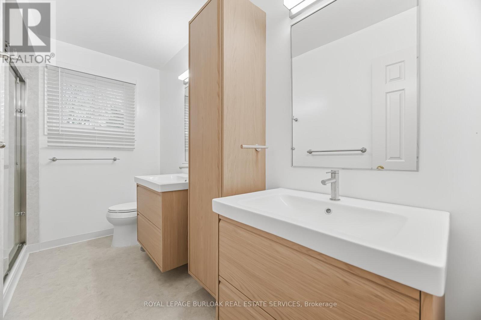 1004 Roxborough Drive, Oakville, Ontario  L6M 1E3 - Photo 32 - W13134200