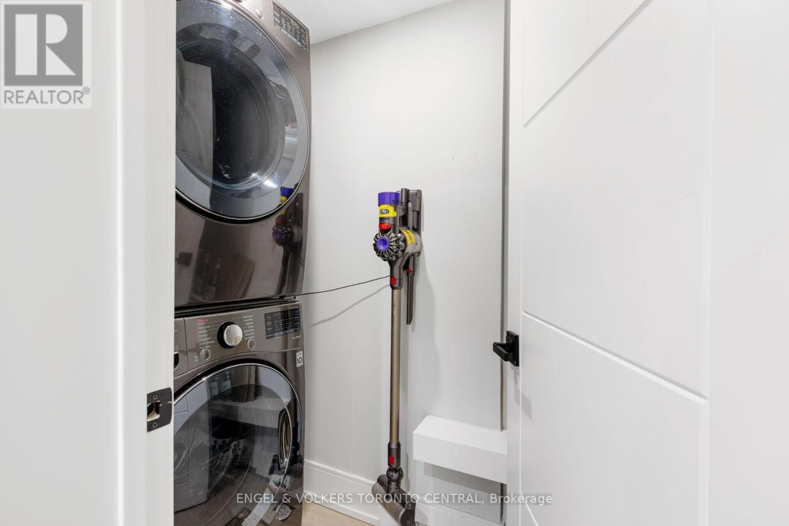 34 Rufford Road, Toronto, Ontario  M8W 4V6 - Photo 42 - W13134222
