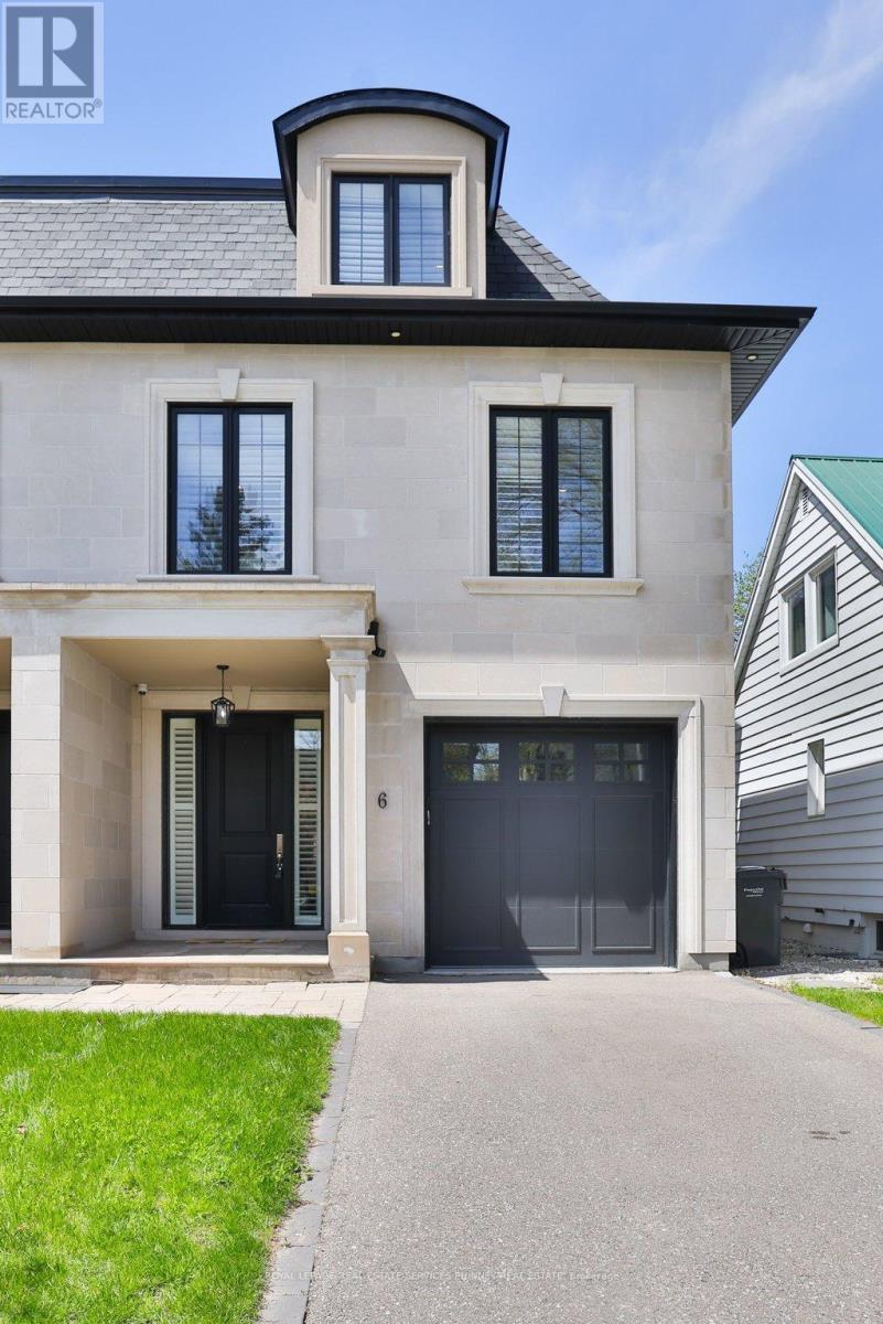 6 Iroquois Avenue, Mississauga, Ontario  L5G 1M6 - Photo 2 - W13134252