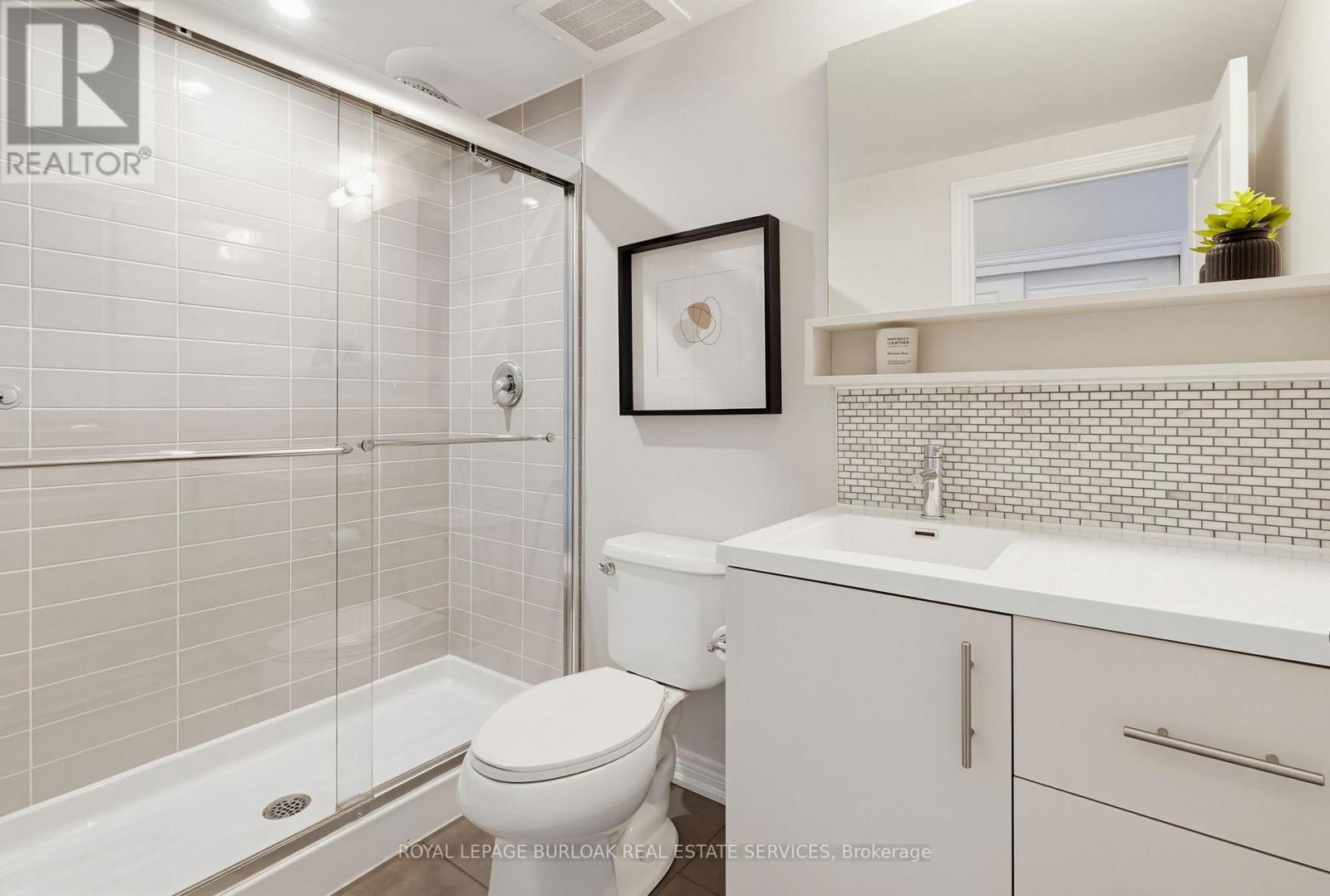 202 - 457 Plains Road E, Burlington, Ontario  L7T 0B8 - Photo 19 - W13134296