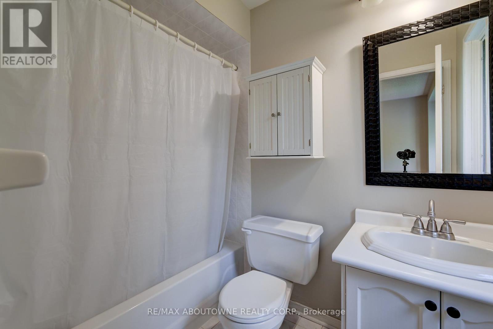 1154 Glen Valley Road, Oakville, Ontario  L6M 3K6 - Photo 28 - W13134310